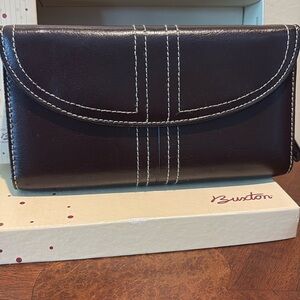 Buxton  long wallet  continental wallet smooth leather/Sheen Dark Chocolate NWT